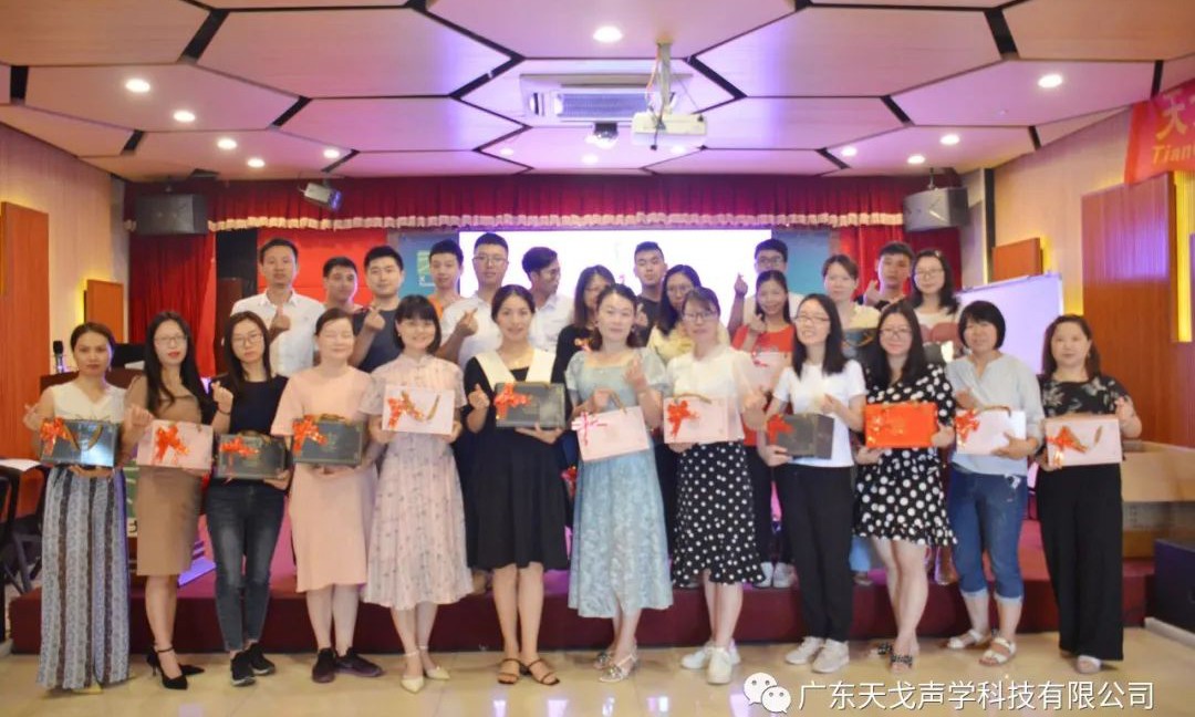 祝天下所有的母親,節日快樂!